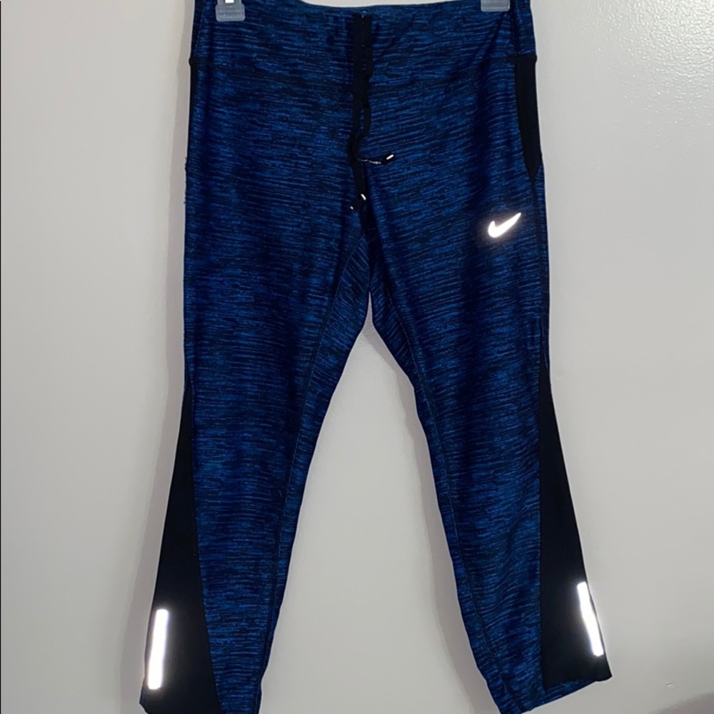 Nike workout leggings